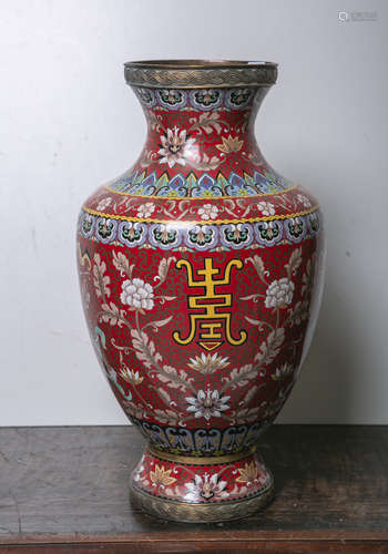 Cloisonné-Ziervase (wohl China, Alter unbekannt)