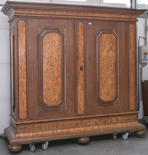 Barockschrank (wohl 1750)