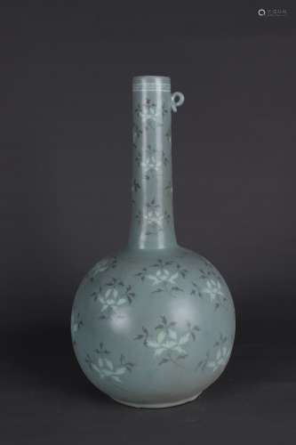 chinese gaoli porcelain bottle vase