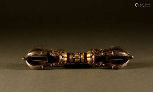 15th century - Iron and gold vajra pestle