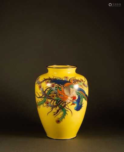 Qing Dynasty - Silver vase with seven treasures burning phoe...