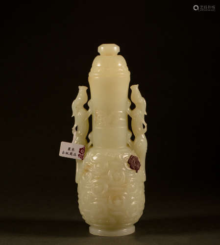 Qing Dynasty - Hetian jade two-eared animal pattern vase