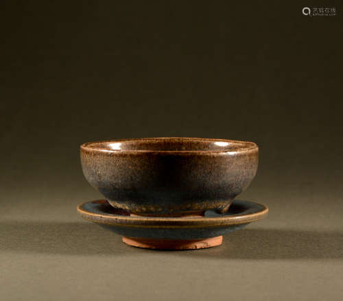 Song Dynasty - Jun kiln purple spot cup