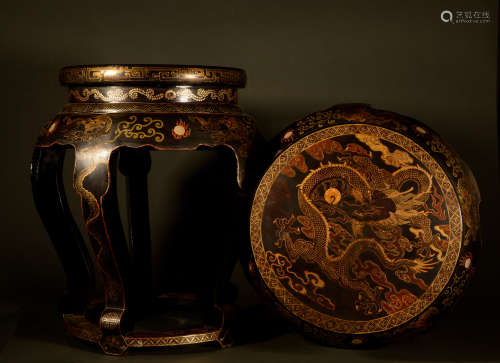 Qing Dynasty - lacquer dragon pattern drum stool pair