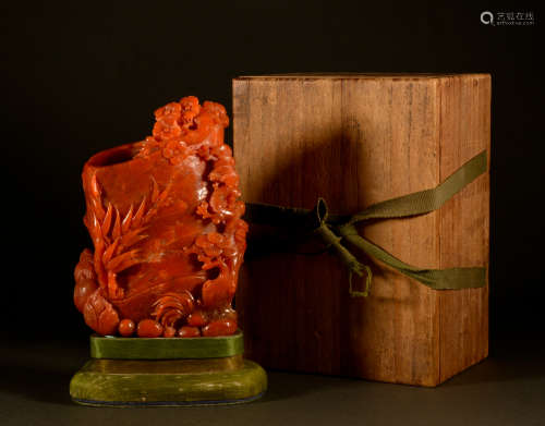 Qing Dynasty - Southern Red agate pen holder