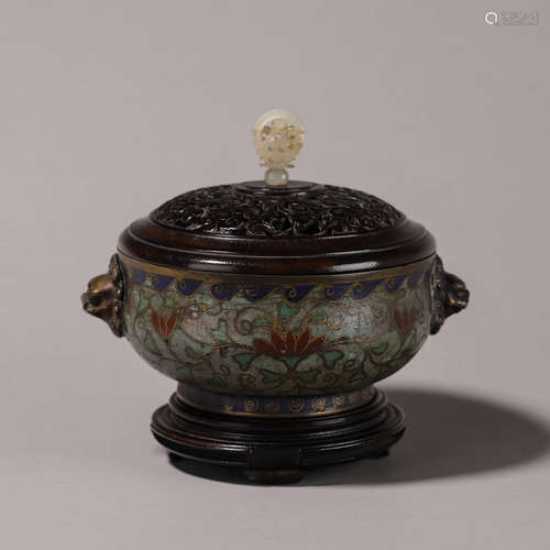 A jade-inlaid flower patterned cloisonne censer