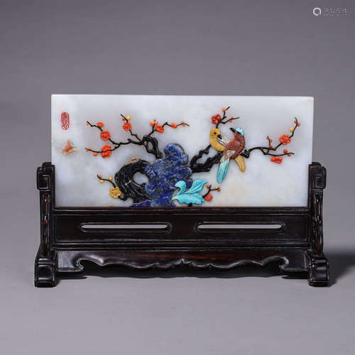 A gem-inlaid magpie and plum blossom screen