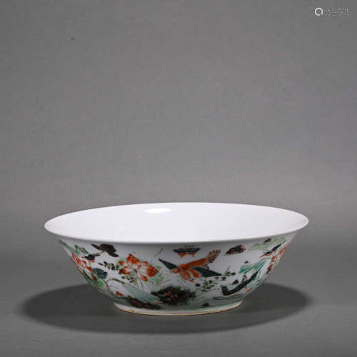A Wu cai 'floral' bowl