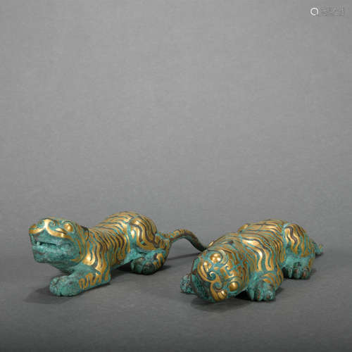 A set of bronze beast ware with gold and silver