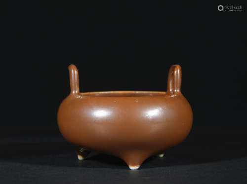 A bean-sauce-coloured glaze censer