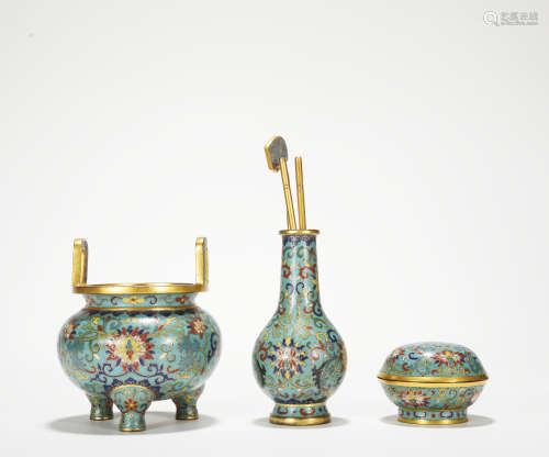 A set of Cloisonne enamel censer vase and box