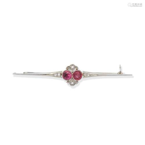 SPINEL AND DIAMOND BAR BROOCH