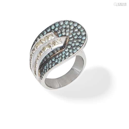 COLOURED DIAMOND DRESS RING