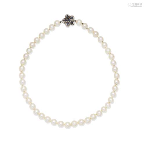 CULTURED PEARL NECKLACE WITH SAPPHIRE CLASP