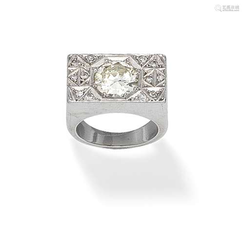 DIAMOND DRESS RING