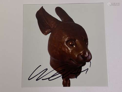 Ai WEI WEI (né en 1957). Le Lapin. Carte postale d'une oeuvr...