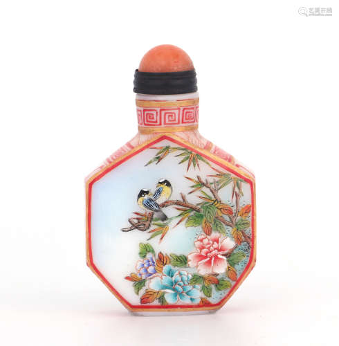 Bird-and-Flower Snuff Bottle