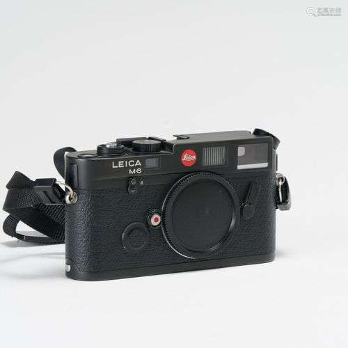 Appareil photographique. Boitier Leitz Leica M6 noir n°20059...