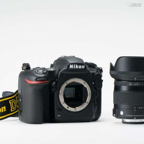 Appareil photographique. Boitier Nikon D500 avec objectif Si...