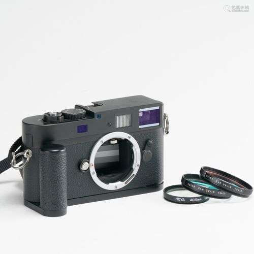 Appareil photographique. Boitier Leitz Leica M Monochrom n°4...