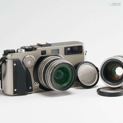 Appareil Photographique. Boitier Fuji Fujifilm TX-1 avec obj...