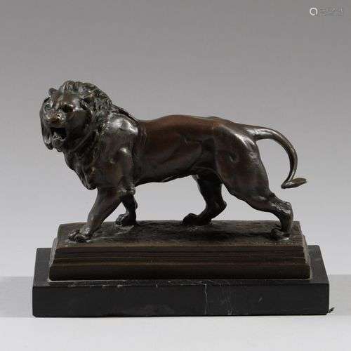 Charles VALTON (1851-1917) d'après Lion Bronze à patine brun...