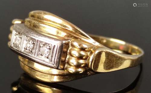 Ring, vintage, centered 3 diamonds, 1970s, 585/14K yellow an...