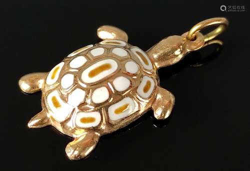 Turtle pendant, shell decorated with white enamel, 585/14K y...