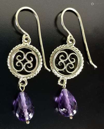 Antique gold earrings with amethyst, ear hooks with gold med...
