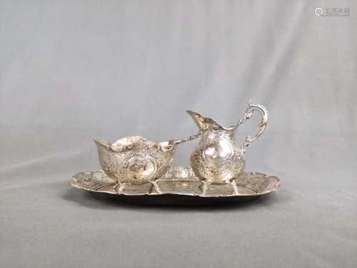 Milk/sugar on tray, curved rims with repoussé decoration, si...