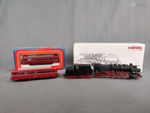 Märklin Lot, two locos and two railbuses, loco 3003 with ten...