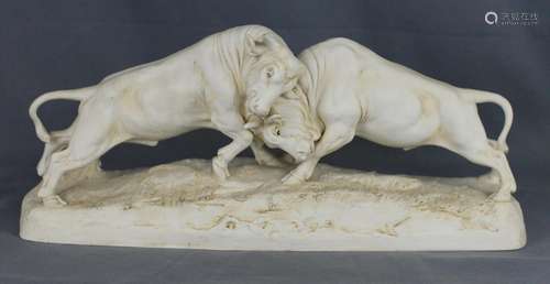 Great sculpture of two fighting bulls, on rectangular plate,...