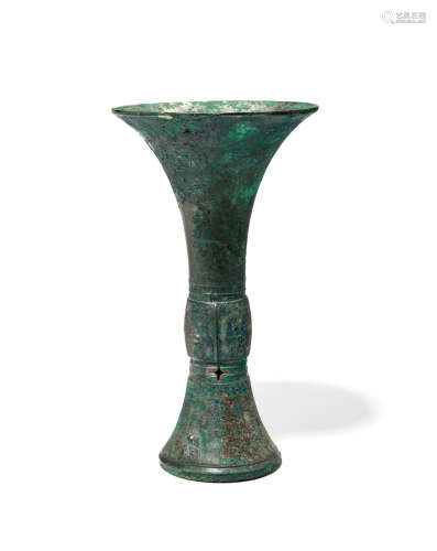 An archaic bronze wine vessel, Gu