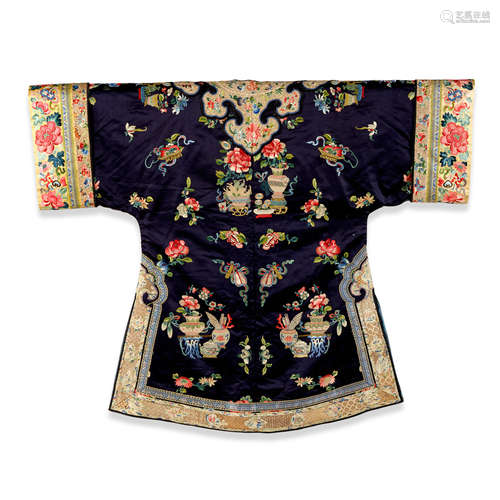 Woman's Informal Silk robe