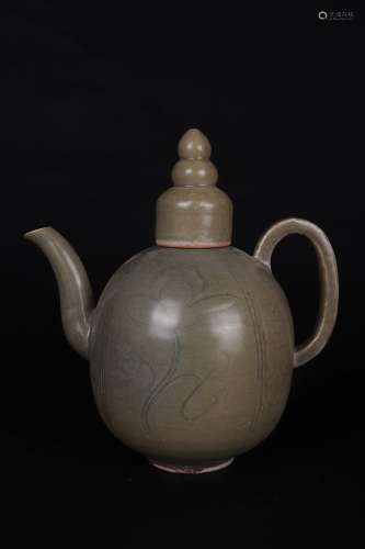 Chinese Yaozhou Wave Porcelain Pot