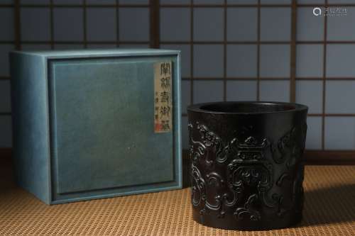Chinese Qing Dynasty Rosewood Zitan Brush Pot