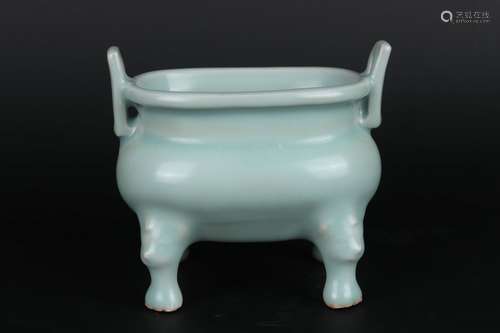 Chinese Longquan Wave Porcelain Square Furnace