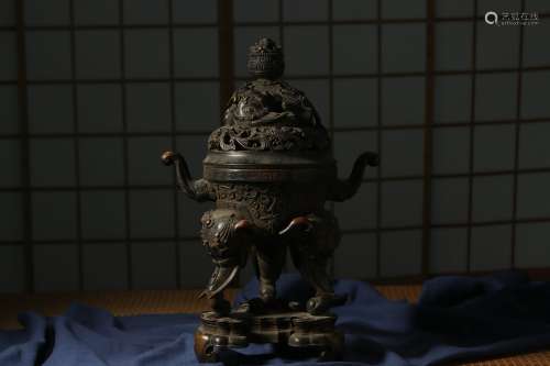Chinese Qing Dynasty Qianlong Bronze Tripod Incense Burner