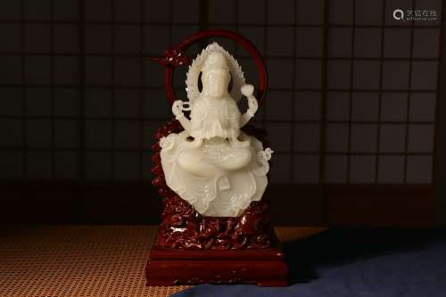 Chinese White Jade Guanyin Statue