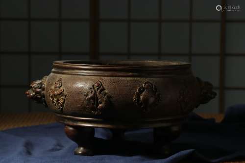 Chinese Ming Dynasty Xuande Bronze Tripod Incense Burner