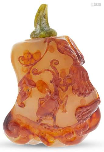 A Chinese Carnelian Snuff Bottle