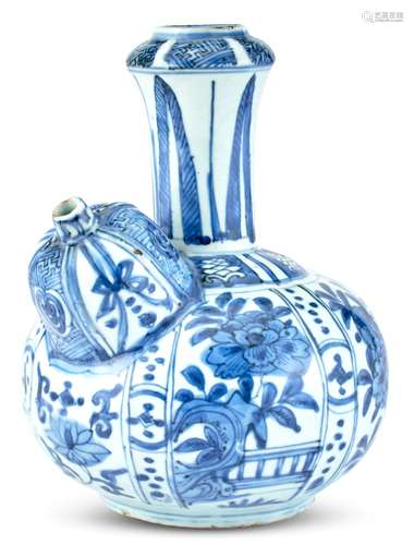 A Chinese Blue and White Porcelain Kendi