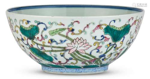 A Chinese Enameled Porcelain Bowl