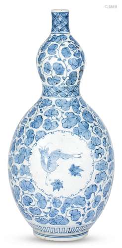 A Japanese Blue and White Porcelain Vase