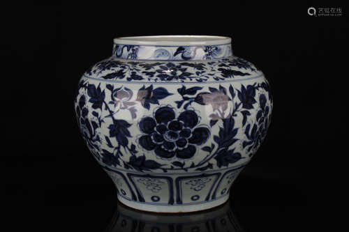 blue and white tangled lotus Large jar