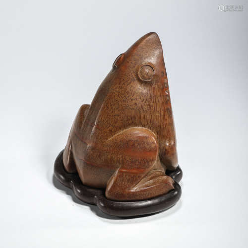 CHINESE QING DYNASTY BAMBOO FROG SHAPED INCENSE