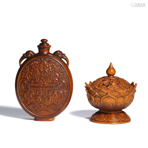 CHINESE BOXWOOD AROMA STOVE WITH FLAT BOTTLE, QING DYNASTY