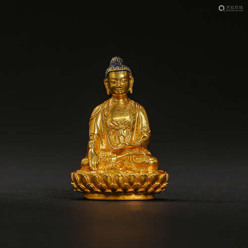 CHINESE QING DYNASTY PURE GOLD BUDDHA STATUE