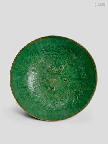 A MONOCHROME GREEN-GLAZED STONEWARE BOWL