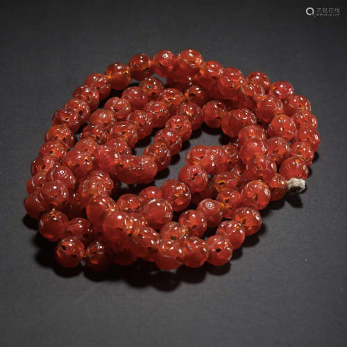 CHINESE AGATE NECKLACE FROM TANG DYNASTY